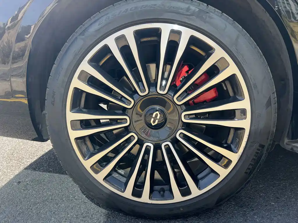 AITO ASK THE WORLD M9