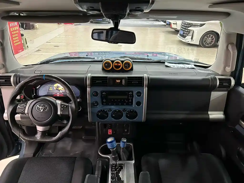 Toyota FJ Cruiser FJ 2017 4.0L AT