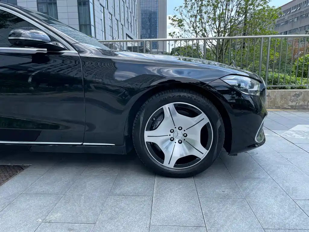 Mercedes-Benz S-Class — миниатюра 24