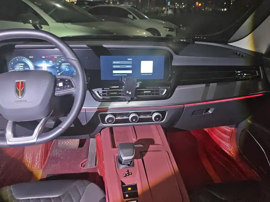 Hongqi Hongqi HS5 — миниатюра 13