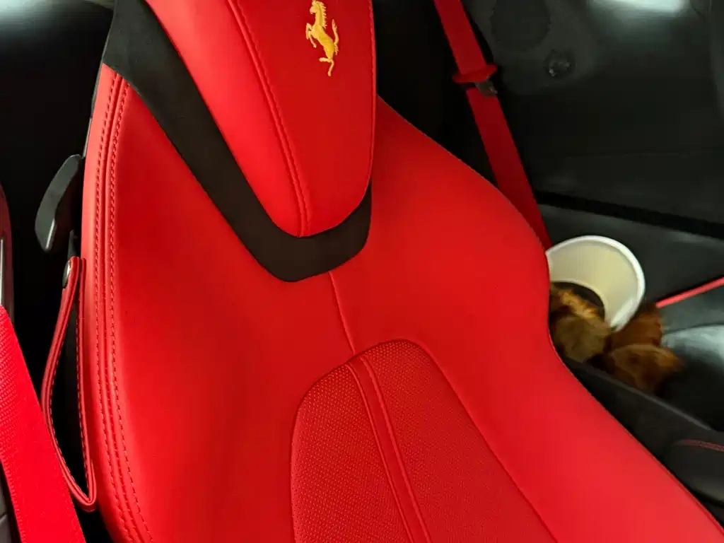 Ferrari Roma — миниатюра 10