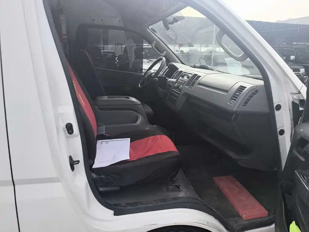 Foton Fengjing G9 — миниатюра 5