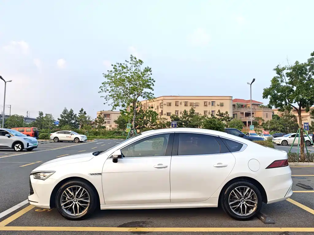 BYD Qin PLUS — миниатюра 4