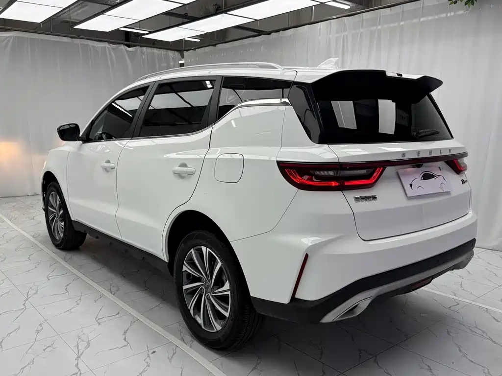 Geely Vision X6 - фото 4