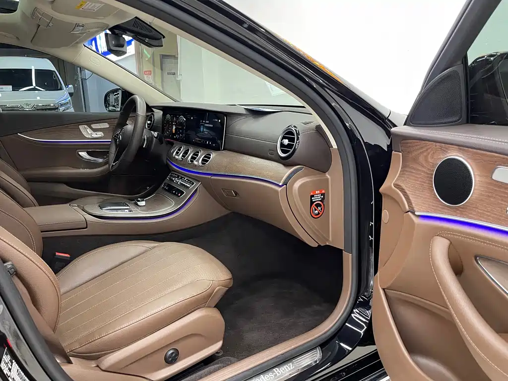 Mercedes-Benz E-Class New Energy — миниатюра 12
