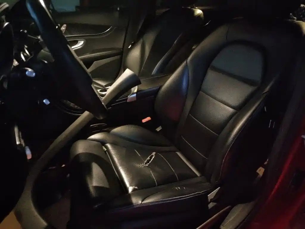 Mercedes-Benz C-Class — миниатюра 8