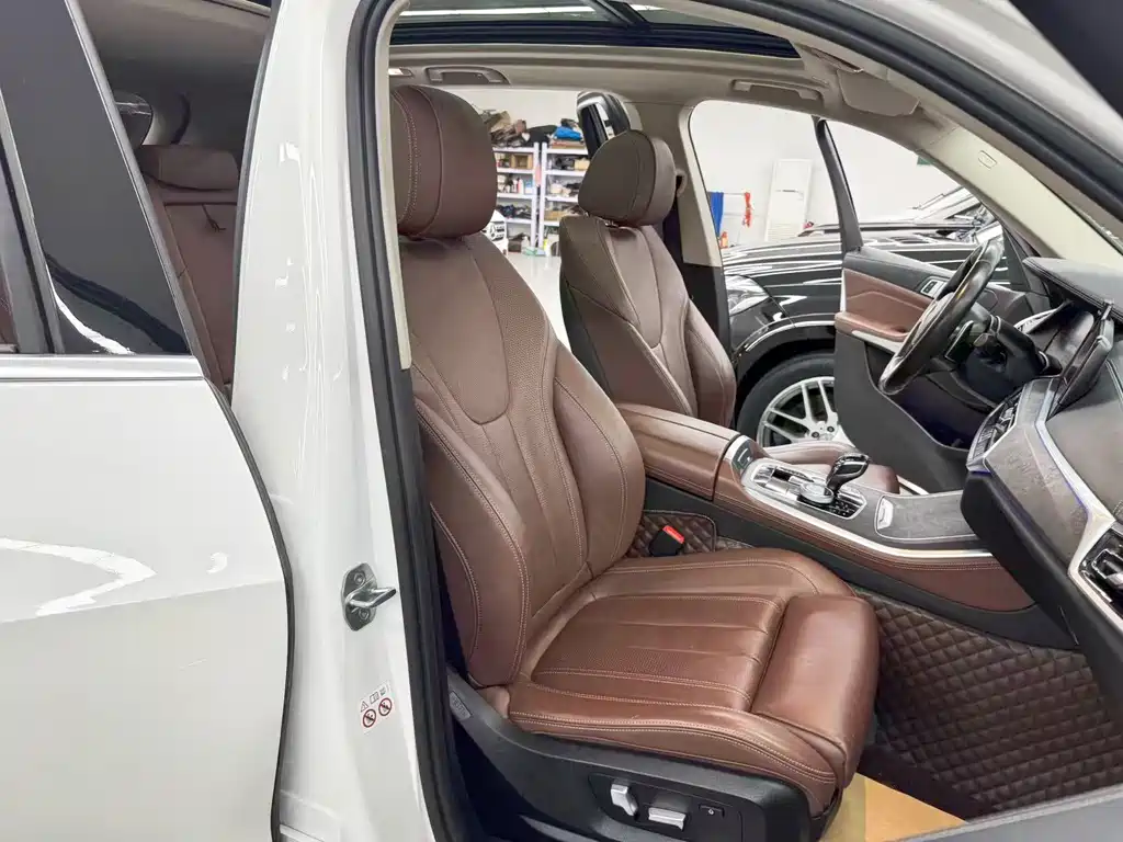 BMW X5 (Import) — миниатюра 15