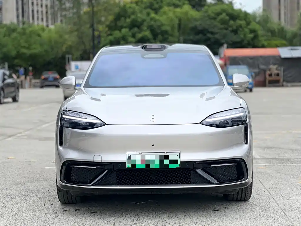 AITO AITO M6 — миниатюра 2