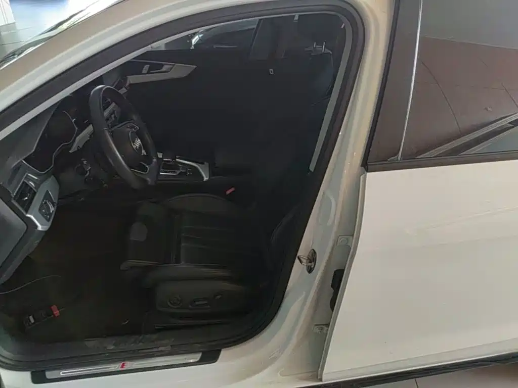 Audi A4L — миниатюра 15