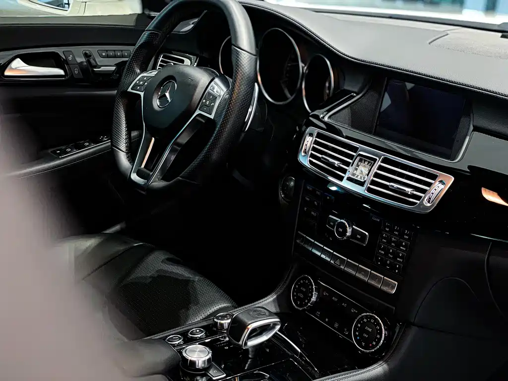Mercedes-Benz CLS AMG — миниатюра 14