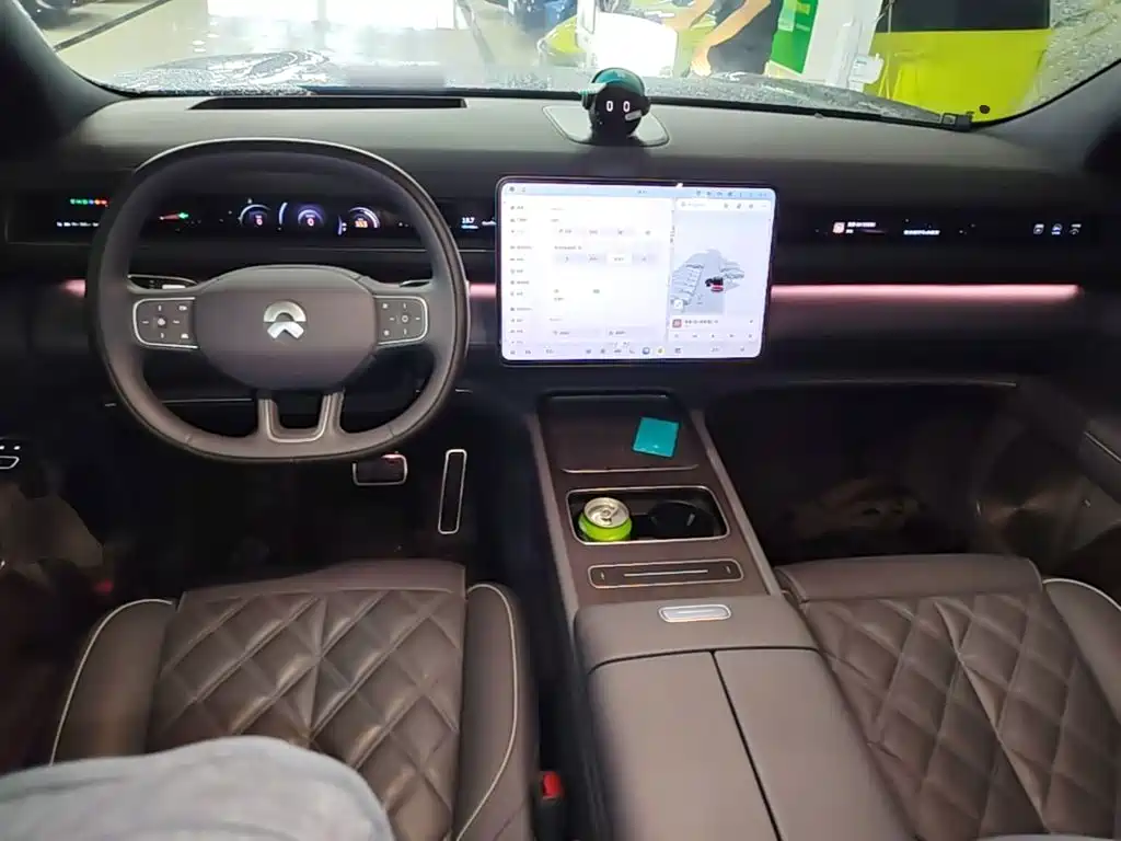 NIO ES8 2026 мест Executive Luxury