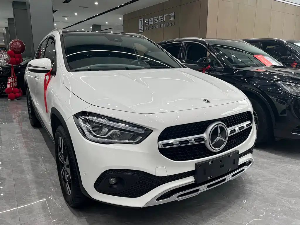 Mercedes-Benz GLA — миниатюра 3