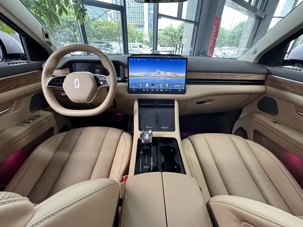 AITO AITO M7 — миниатюра 8