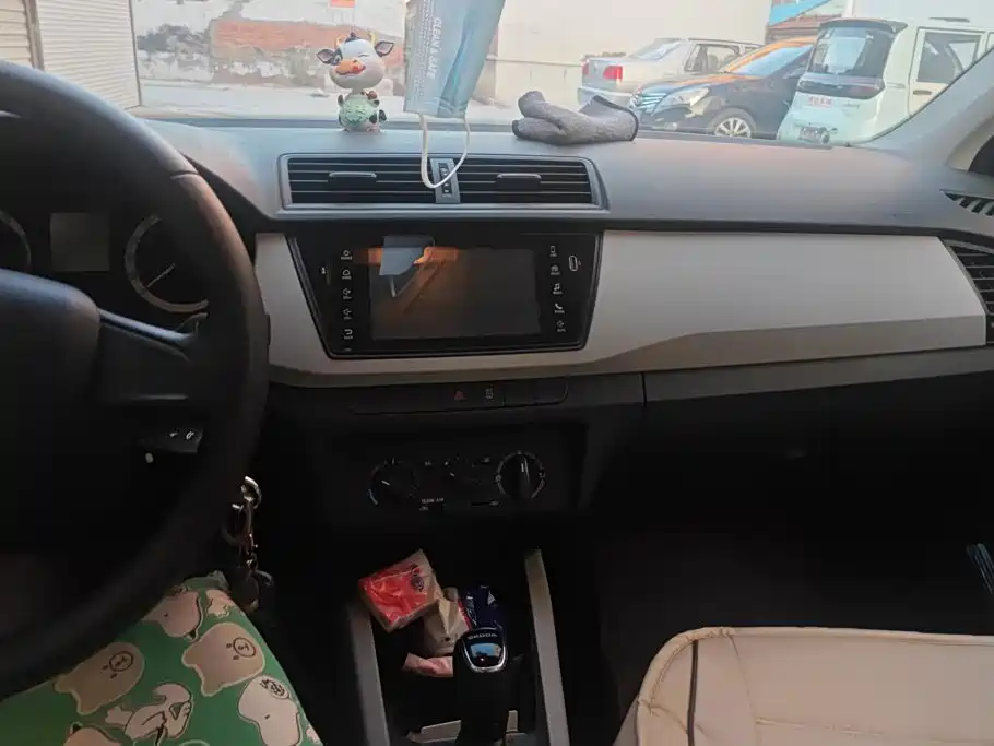 Skoda Fabia — миниатюра 13