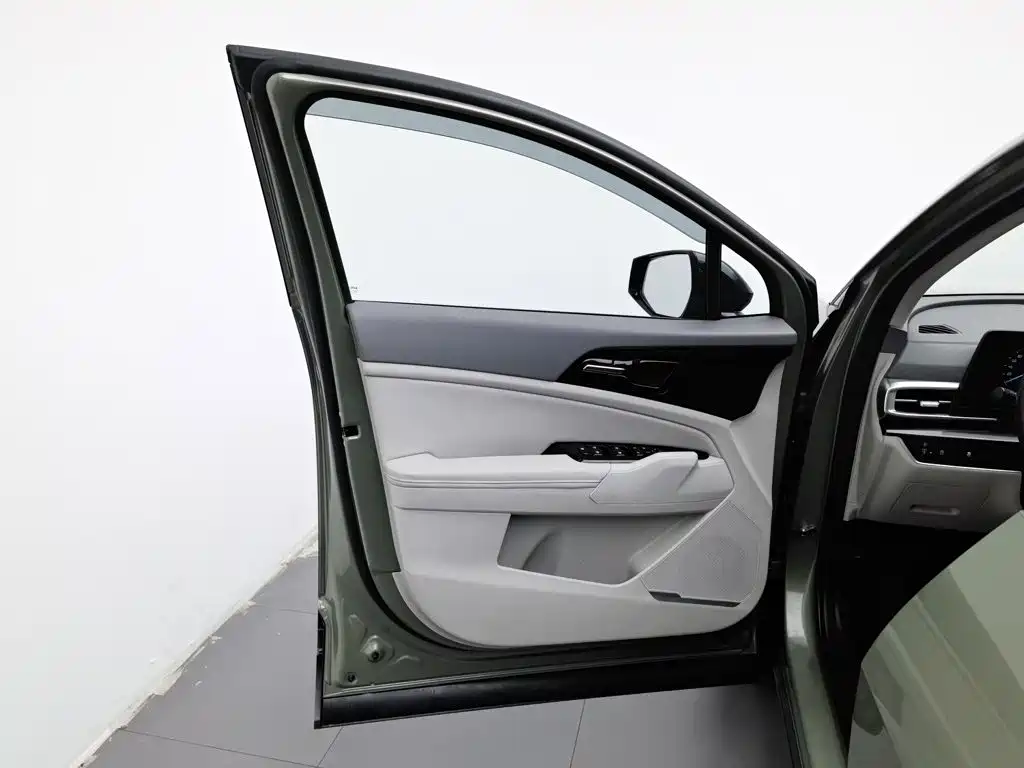 Kia Sportage — миниатюра 8