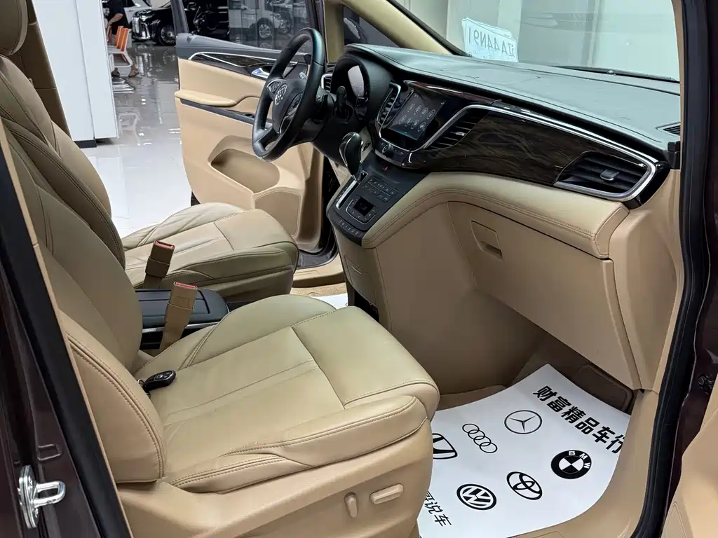 Buick GL8 2018 ES 28T Premium VI