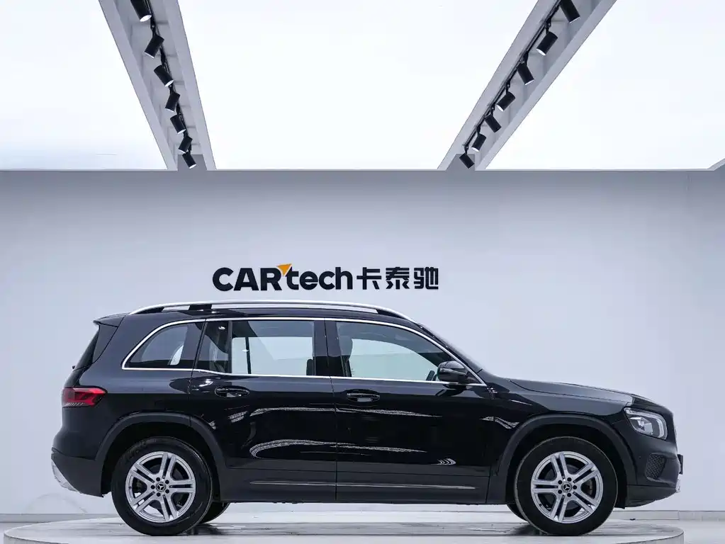 Mercedes-Benz GLB — миниатюра 5