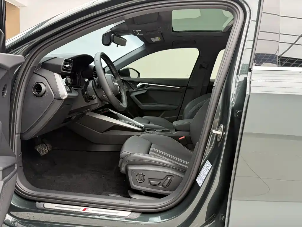 Audi A3 2023 A3L Limousine 35 TFSI Fashion Sport