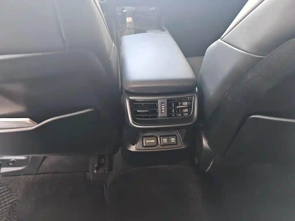 Lexus ES — миниатюра 8
