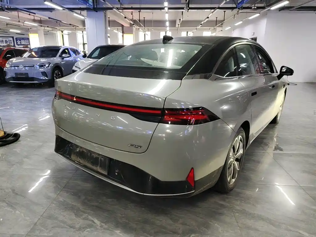 XPeng P5 — миниатюра 7