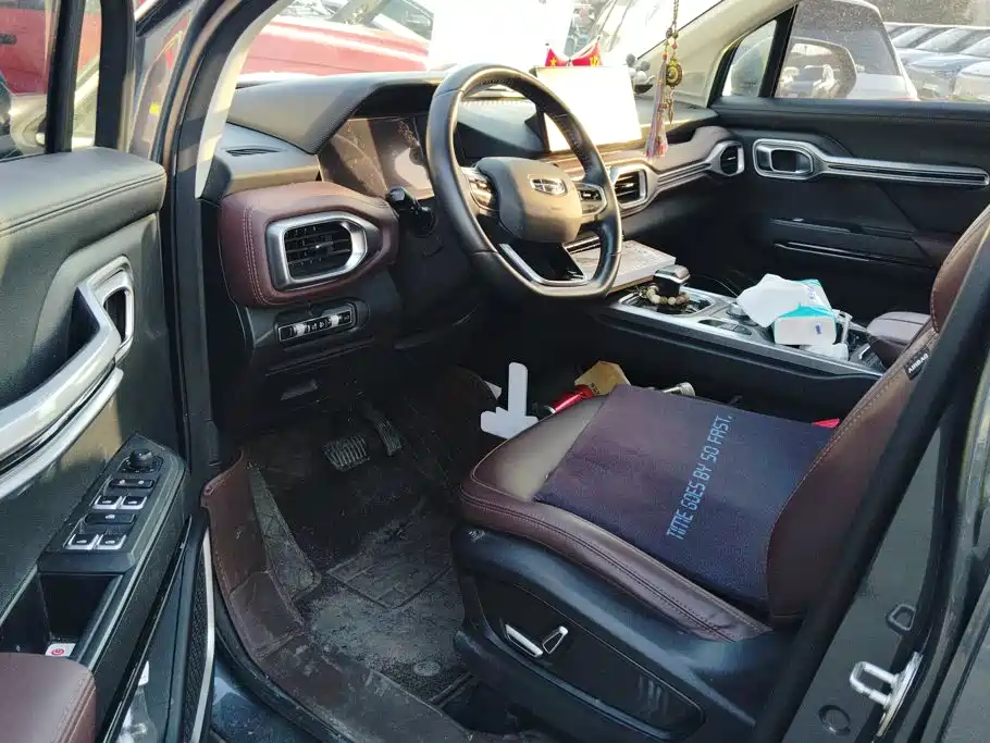 Geely Haoyue — миниатюра 9