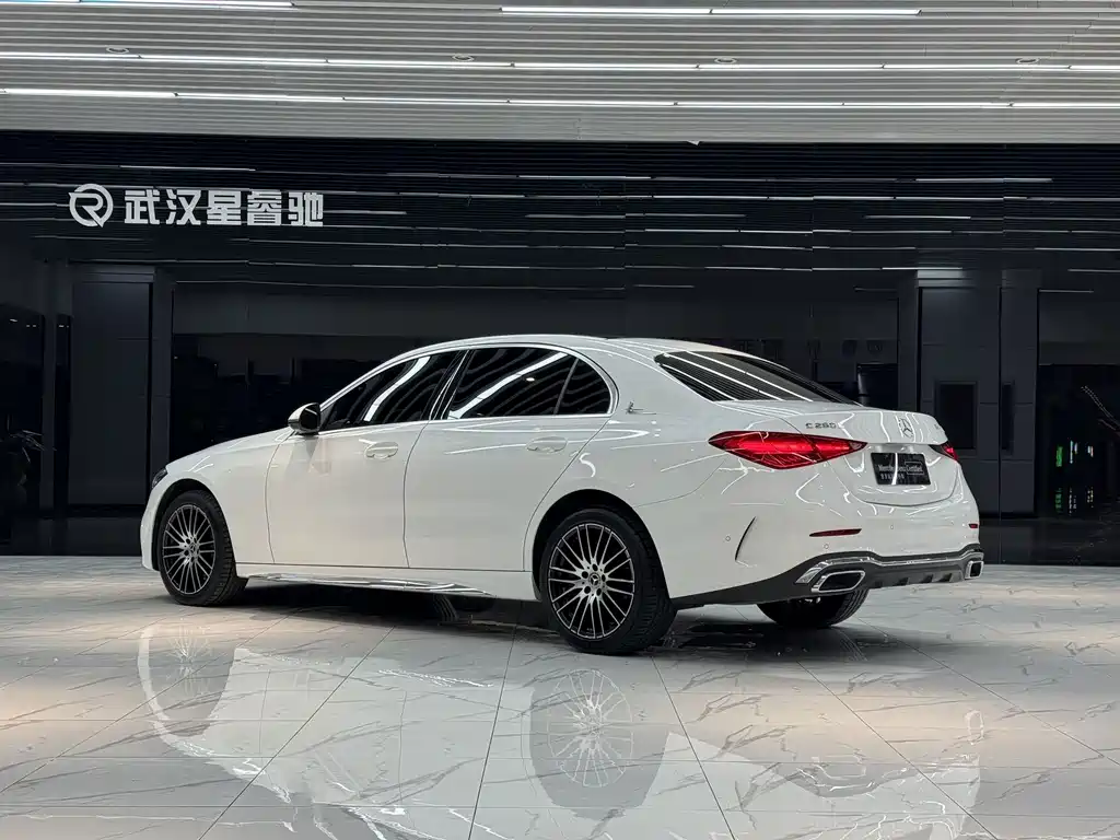 Mercedes-Benz C-Class — миниатюра 5