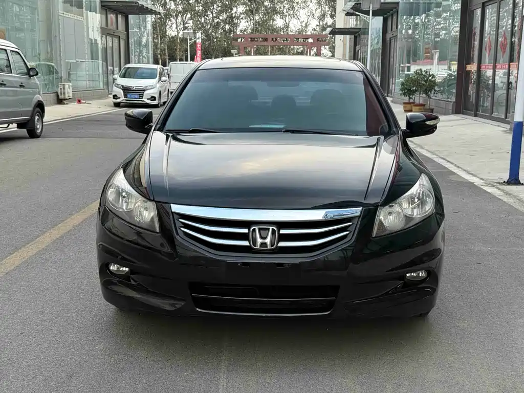 Honda Accord — миниатюра 2