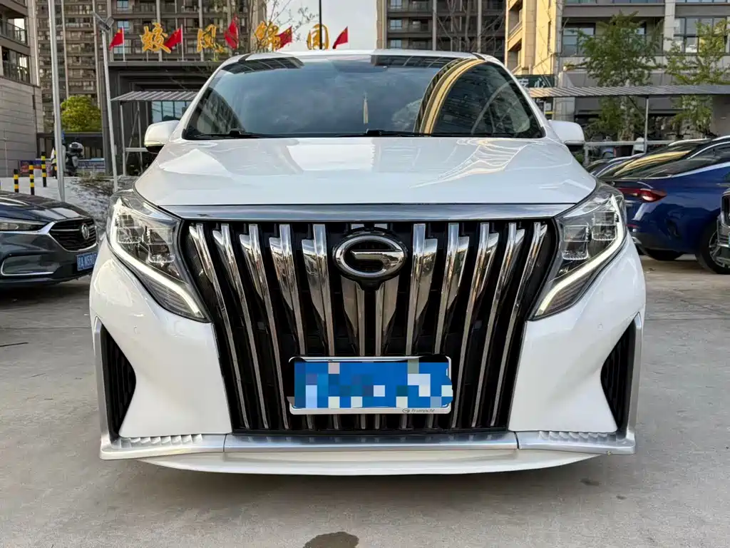 GAC TRUMPCHI M8