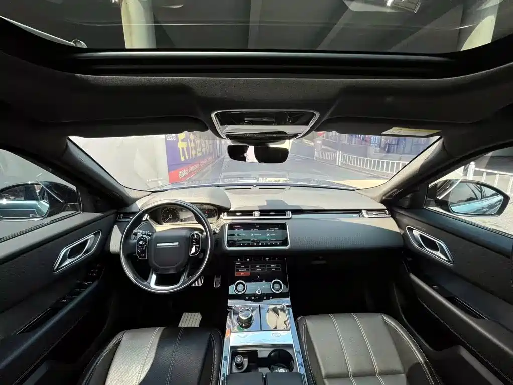 Land Rover Velar — миниатюра 11