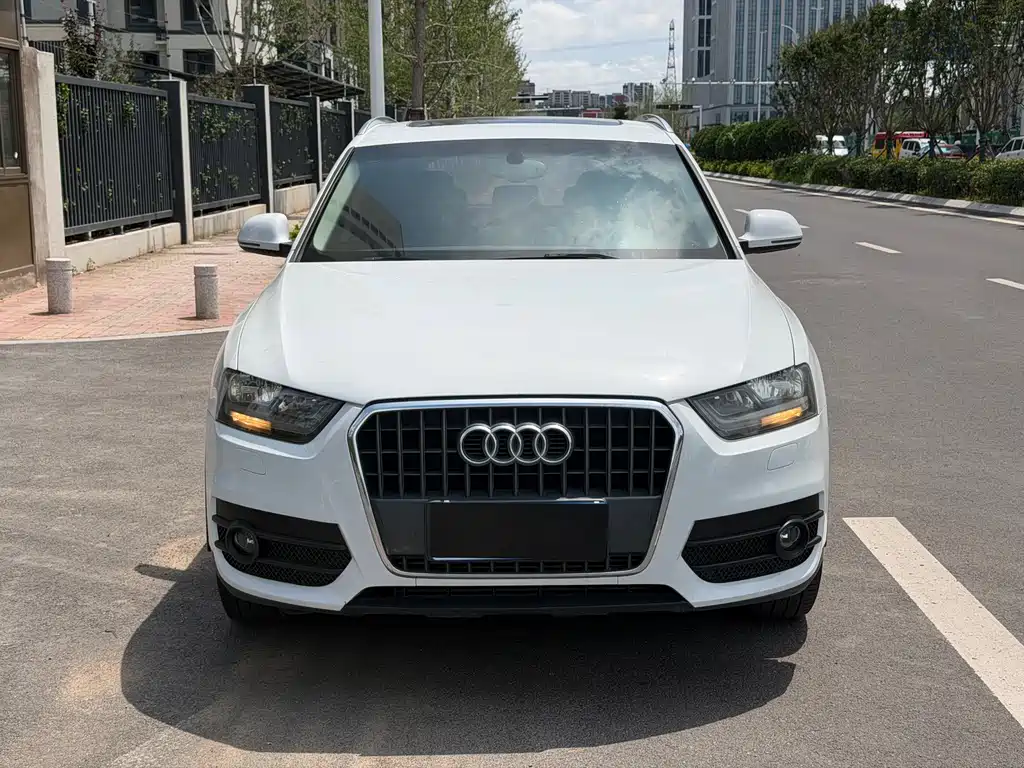 Audi Q3 — миниатюра 2