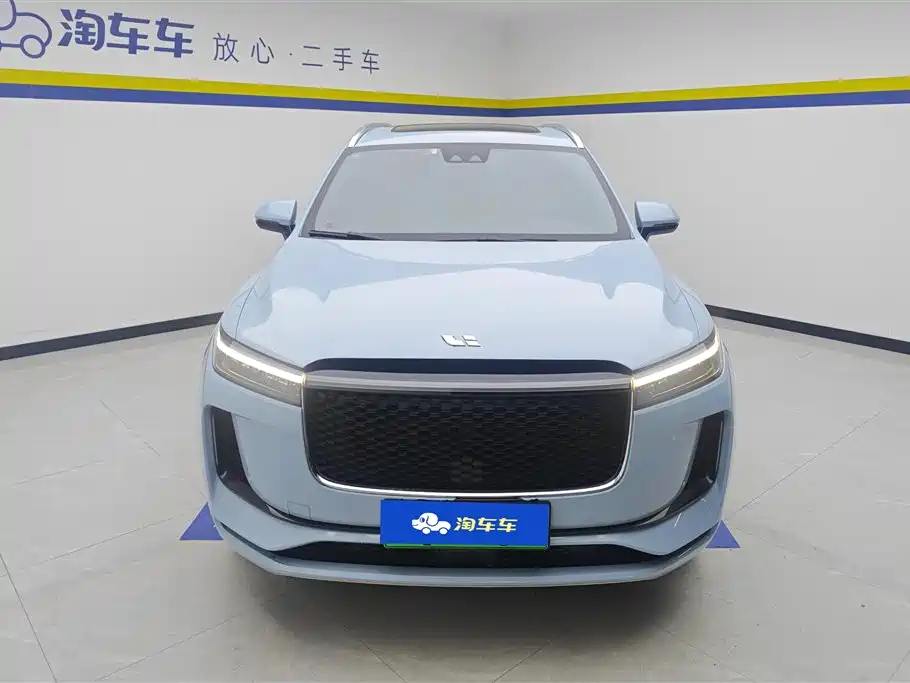 Li Auto ONE 2020 6 мест