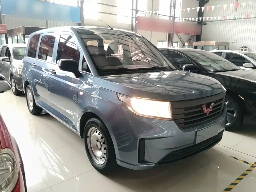 Wuling Hongguang PLUS — миниатюра 4