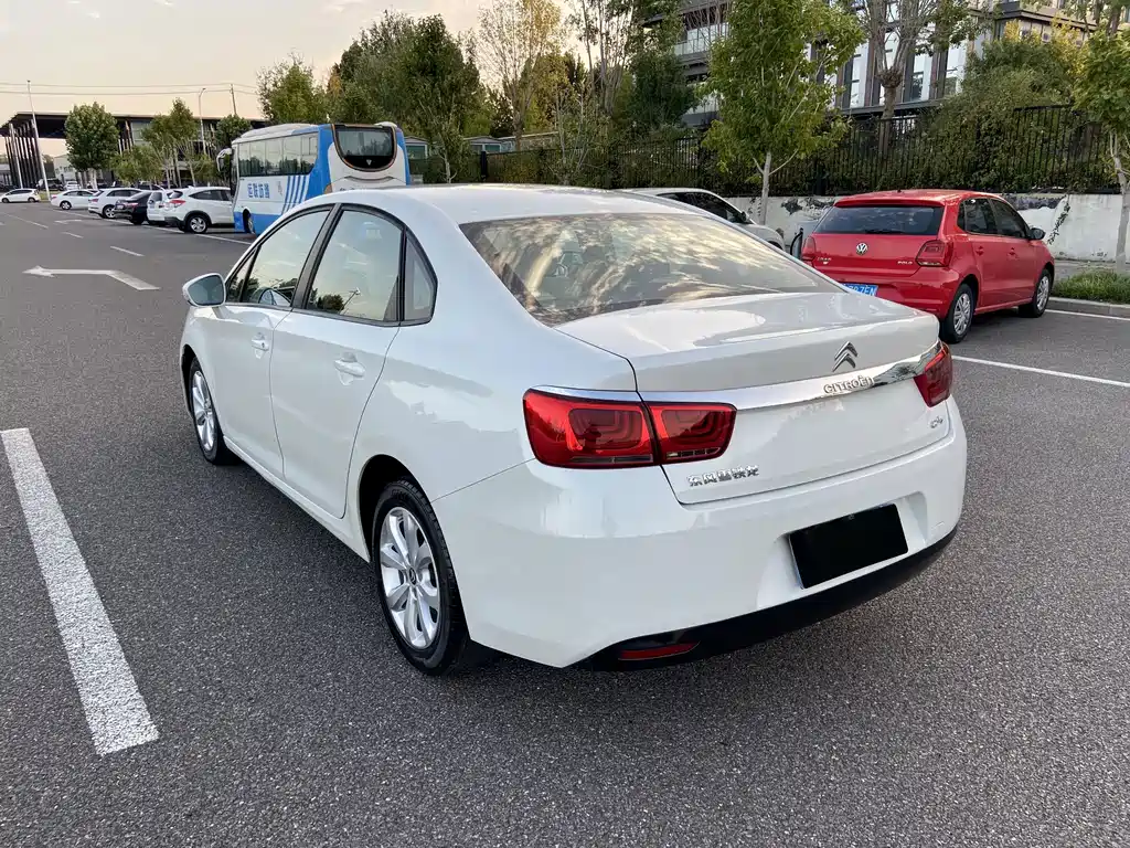 Citroen C4 — миниатюра 6