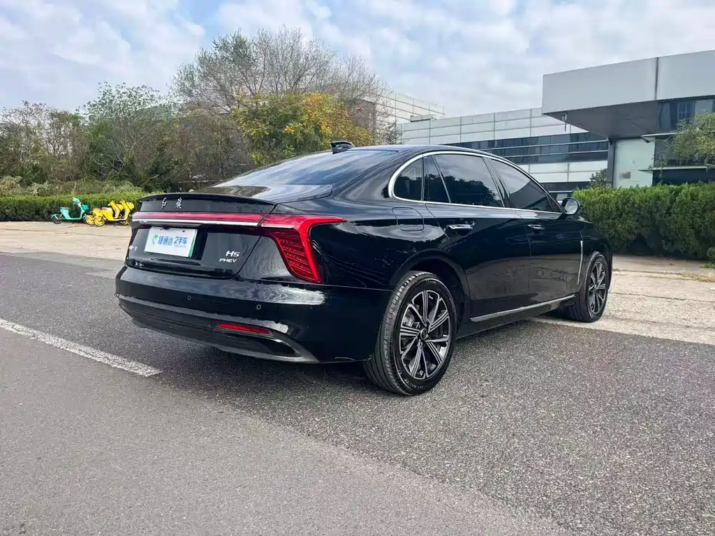 Hongqi Hongqi H5 PHEV — миниатюра 4