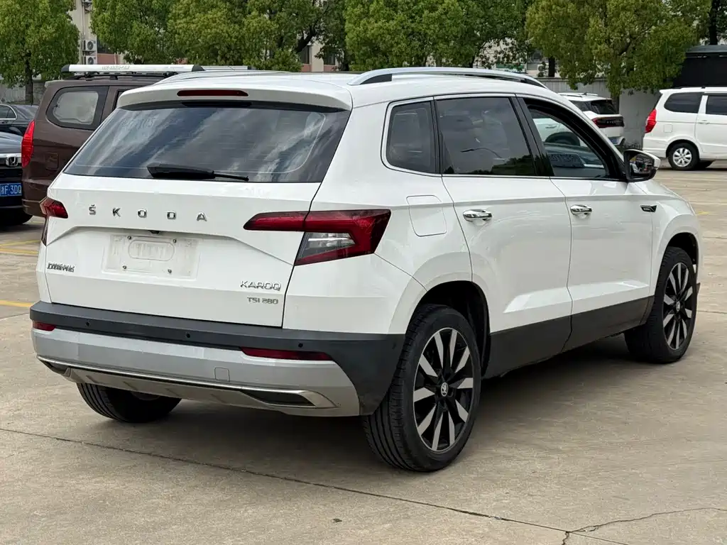 Skoda Karoq 2020 TSI280 Luxury VI