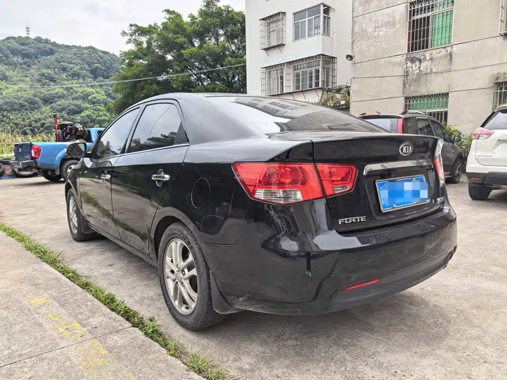 Kia Forte — миниатюра 4