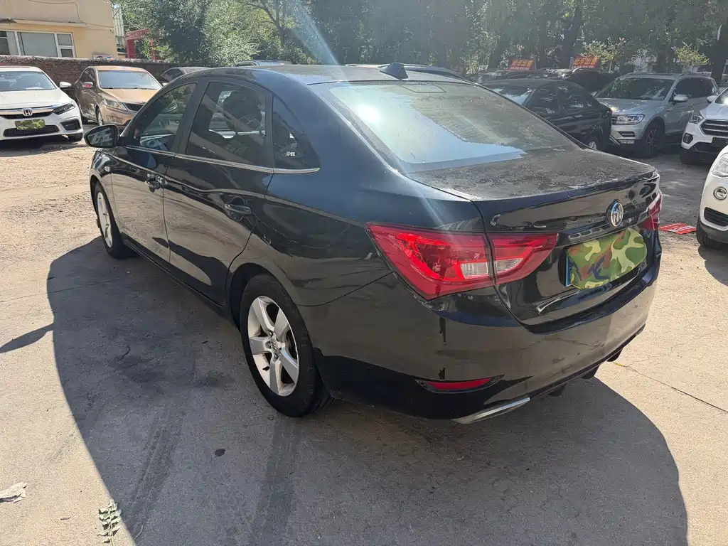 Buick Excelle — миниатюра 9