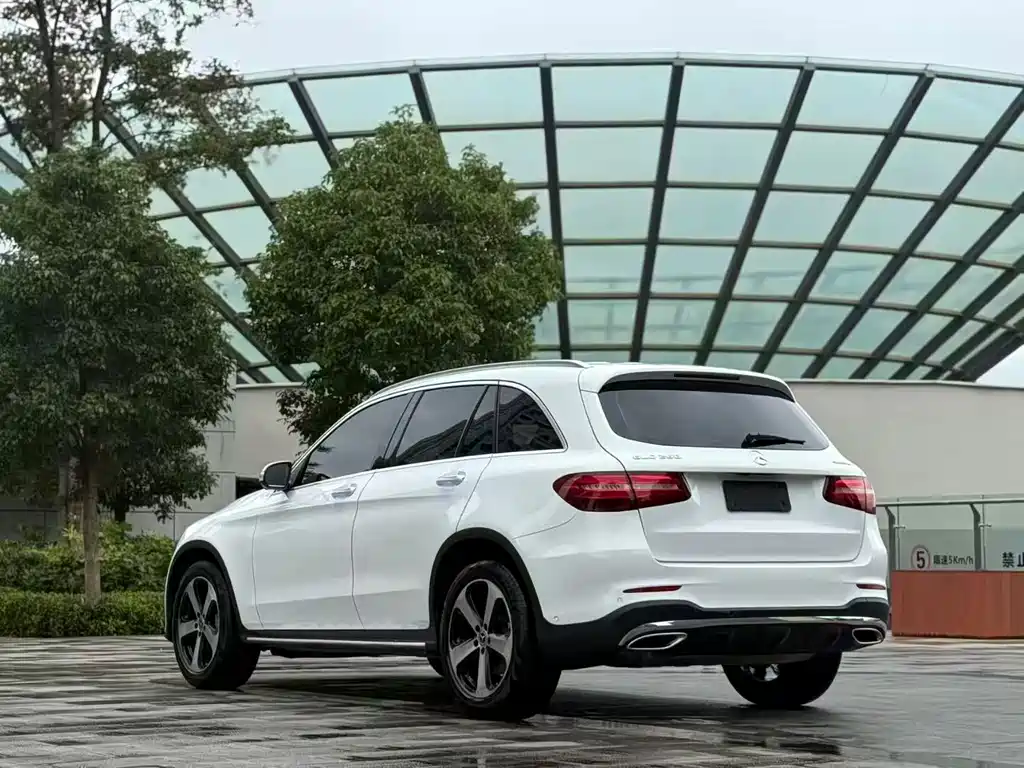 Mercedes-Benz GLC — миниатюра 9