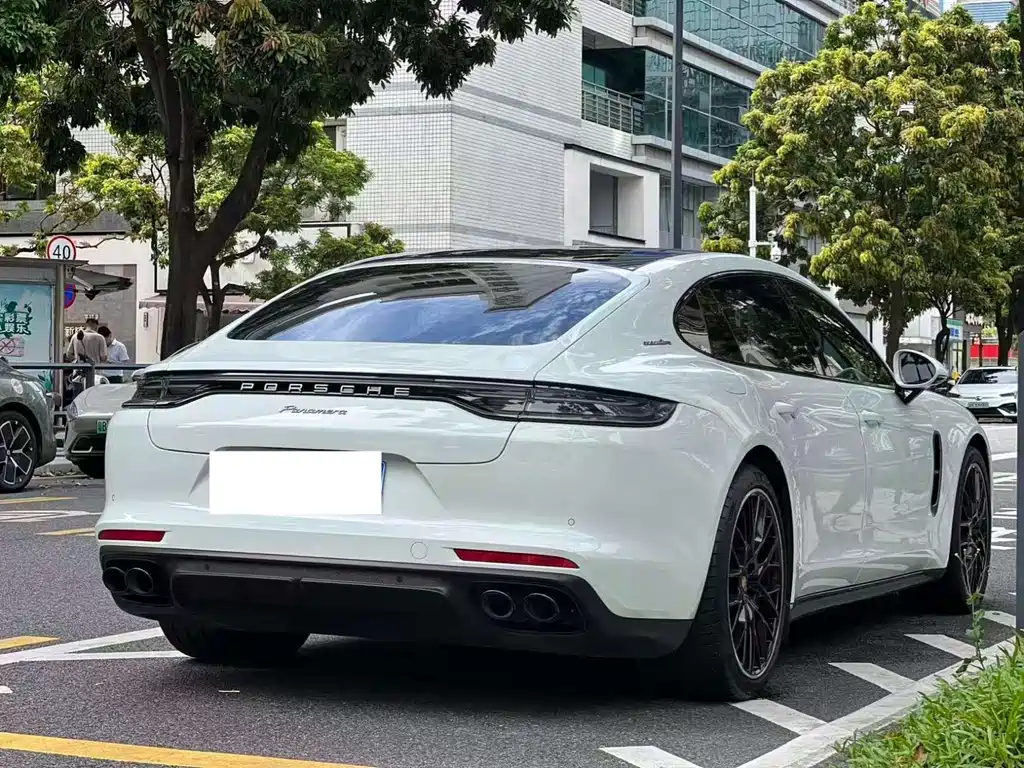 Porsche Panamera — миниатюра 3