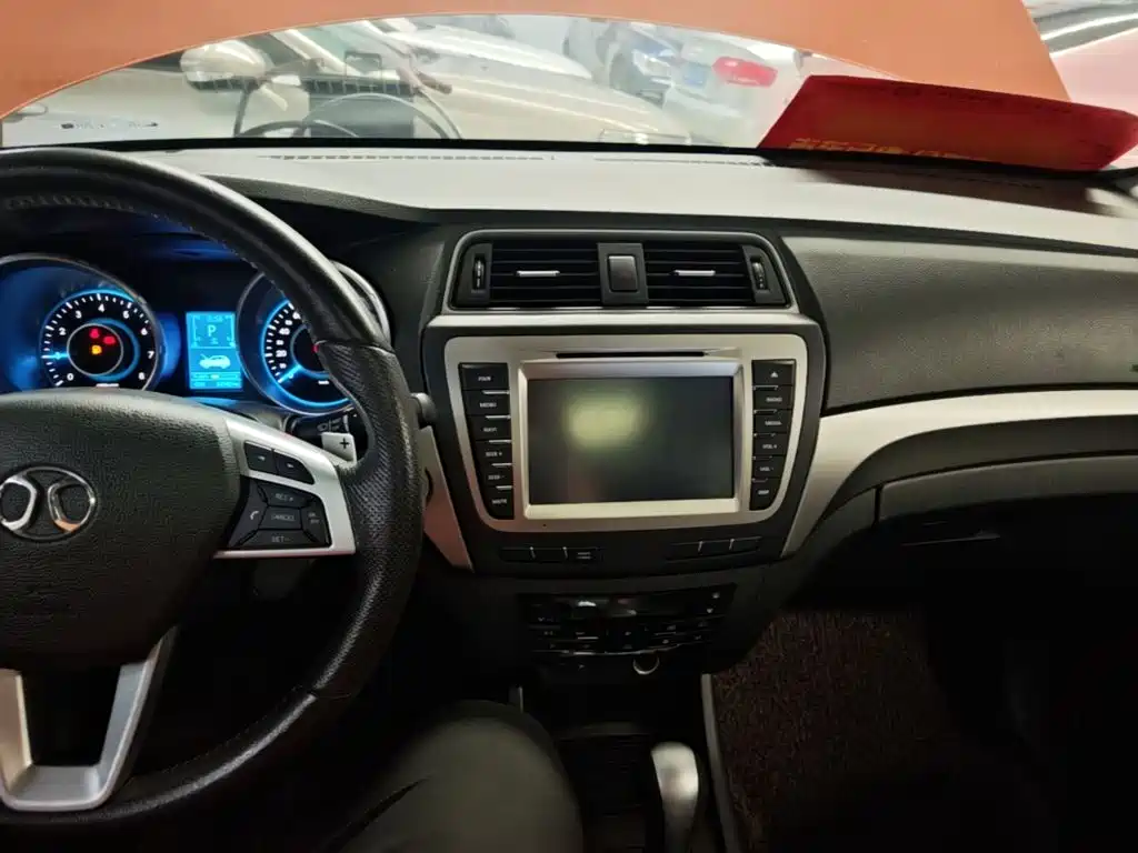 BAIC Senova X65 — миниатюра 10