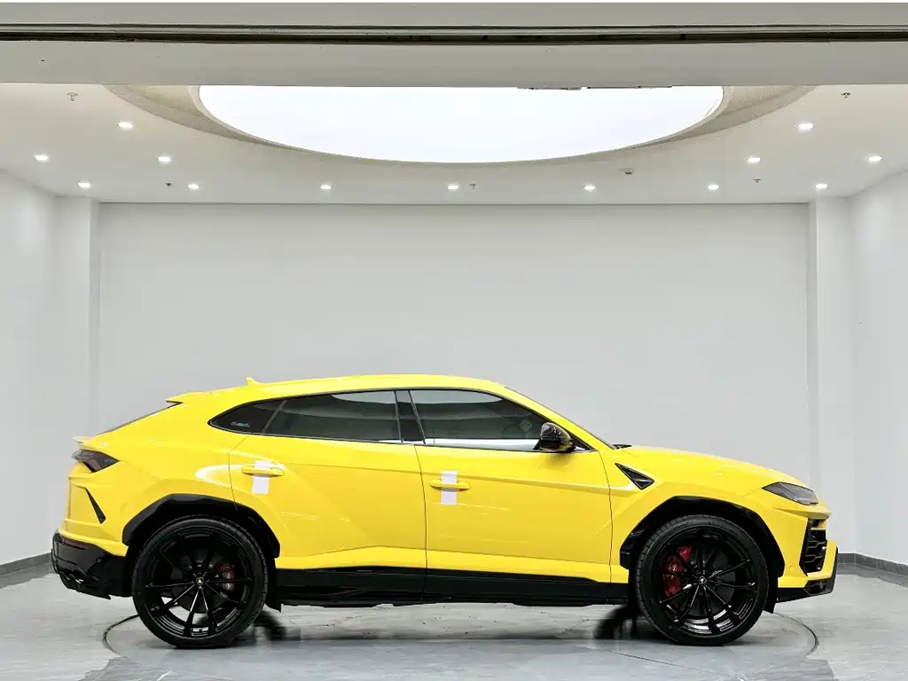 Lamborghini Urus — миниатюра 5