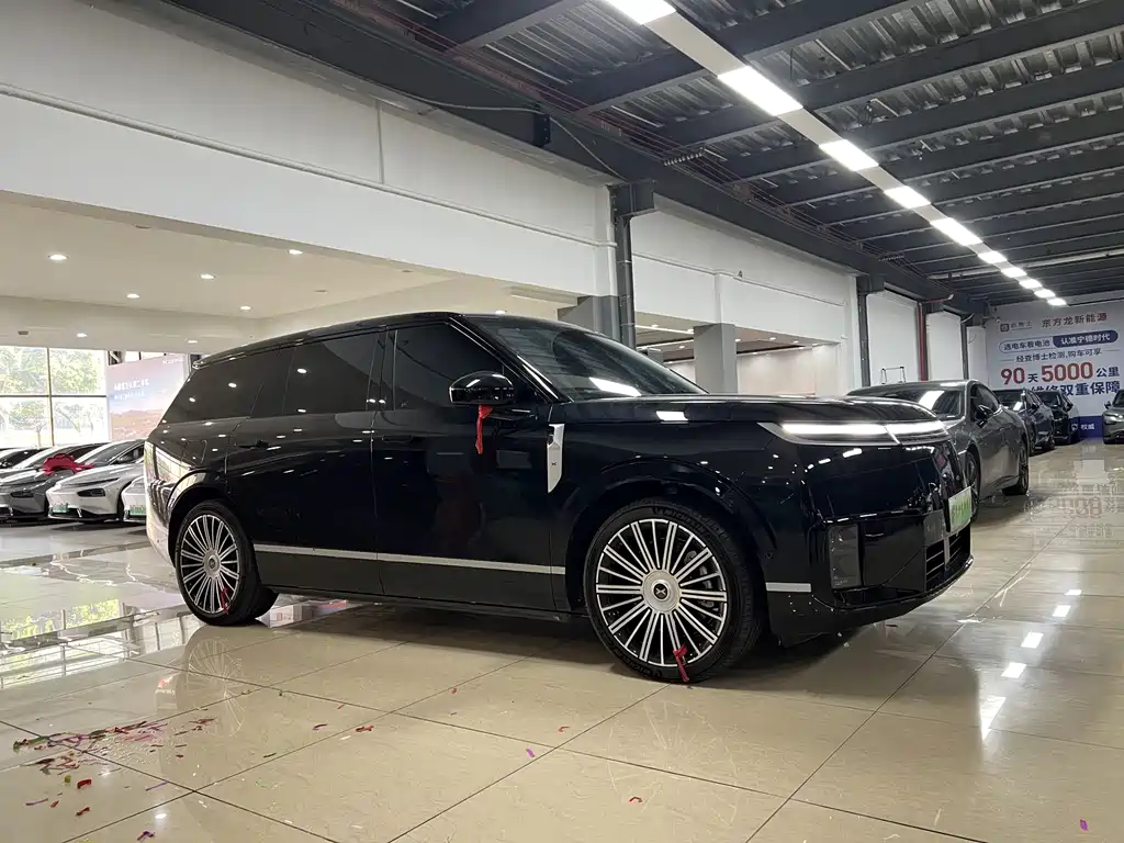 XPeng GX — миниатюра 3