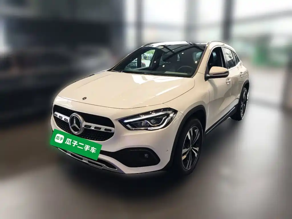 奔驰GLA 2020款 GLA 200 2021