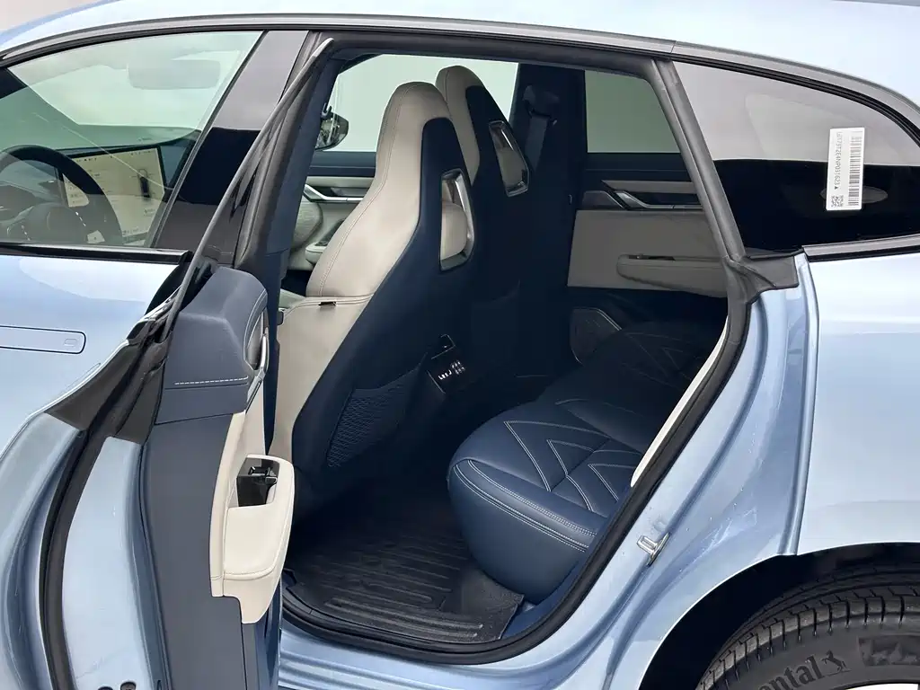 ZEEKR EXTREME KRYPTON 001