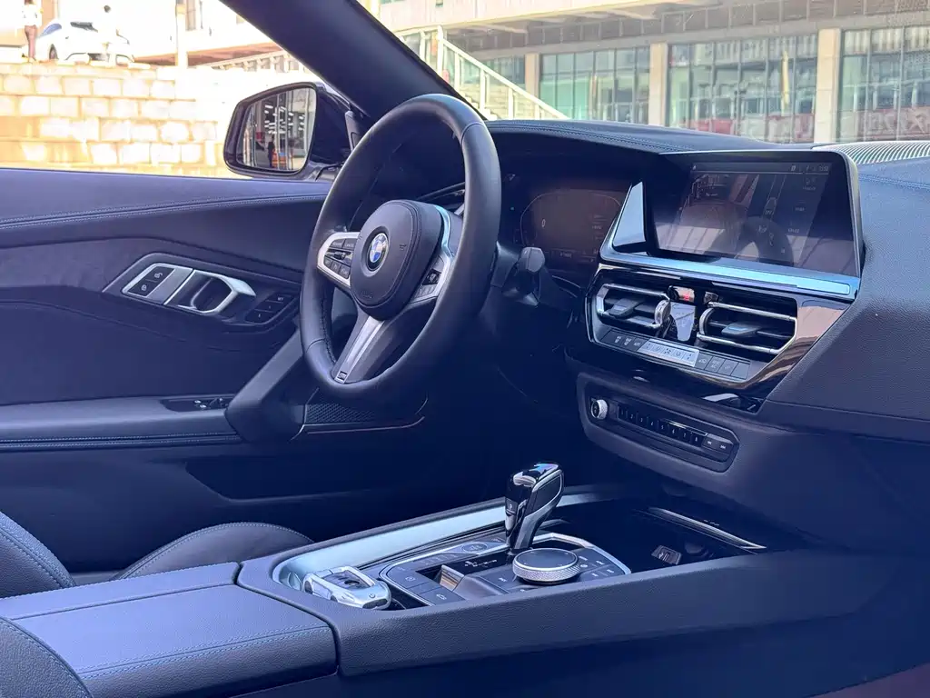 BMW Z4 — миниатюра 9