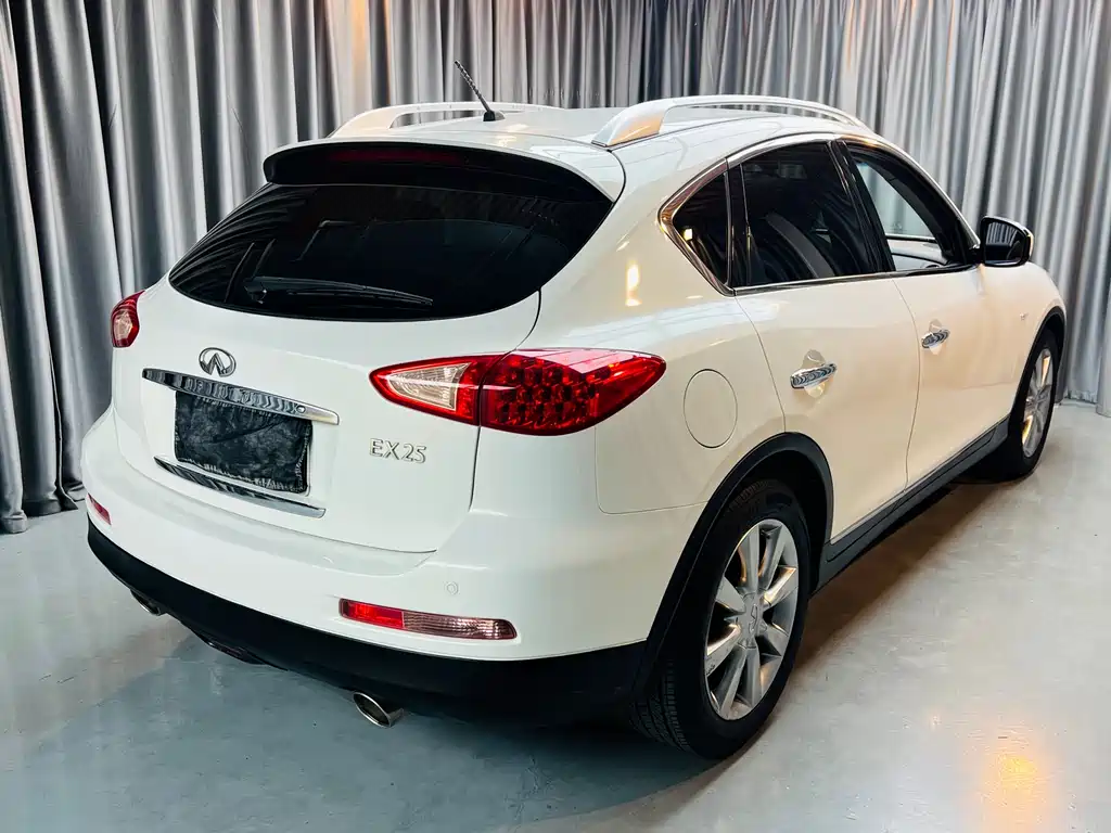 Infiniti EX 2011 EX25