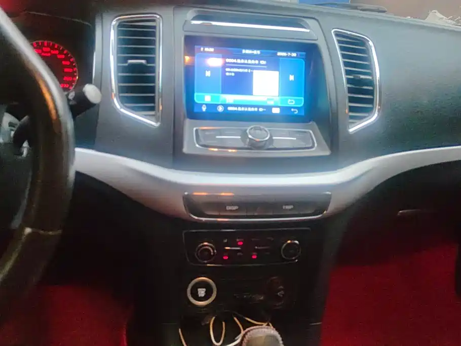 Geely Vision — миниатюра 13