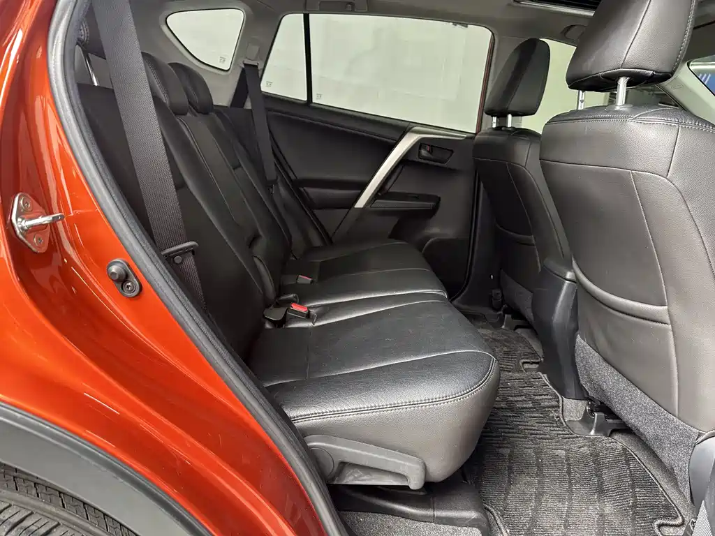 Toyota RAV4 2015 2.0L CVT