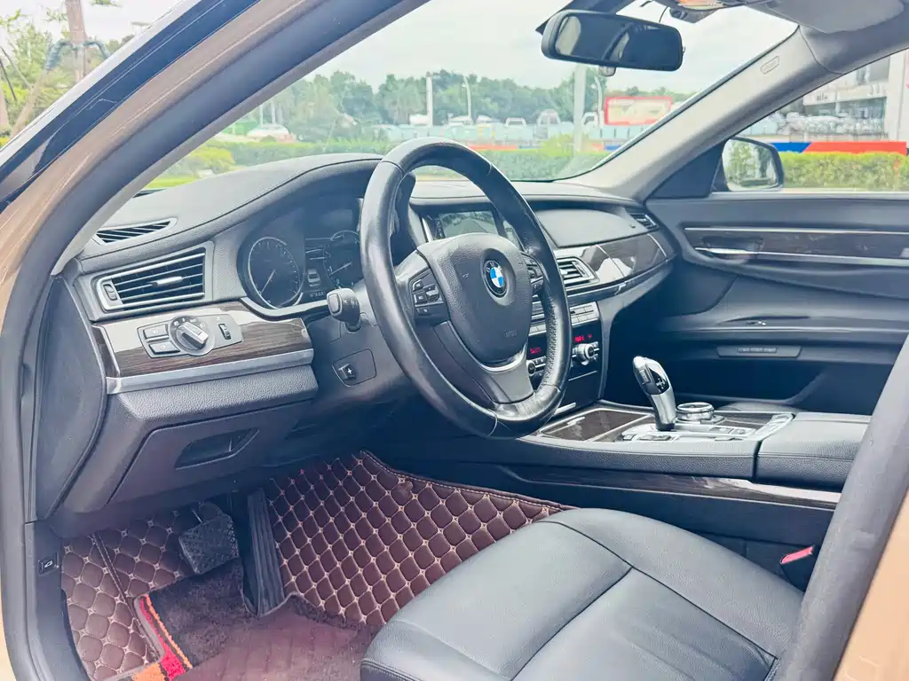 BMW 7 Series 7 2013 730Li Luxury