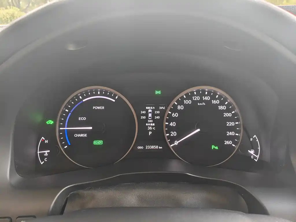 Lexus ES — миниатюра 7
